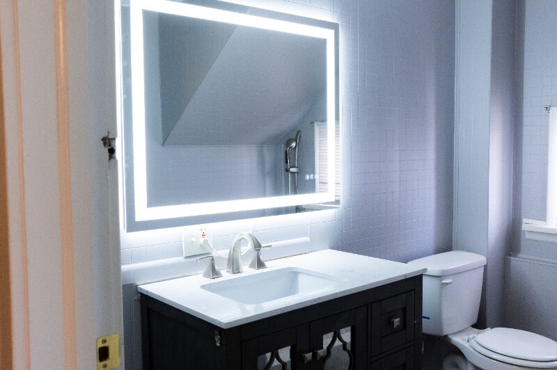 Building Photo - 440 W Main St