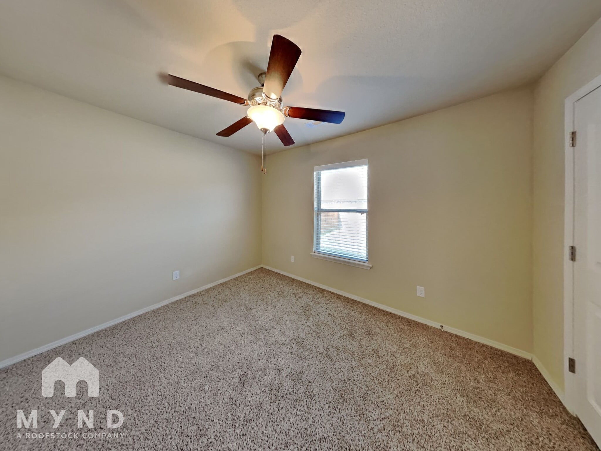 Building Photo - 21 Bristol Dr