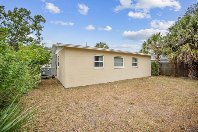 Building Photo - 6610 S Mascotte St