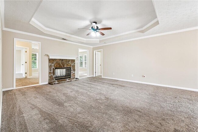 Building Photo - 1425 Shamrock Hill Cir