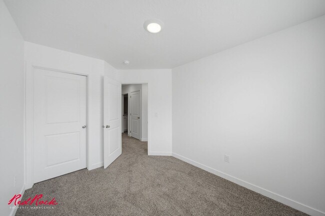 Building Photo - 2775 Rushpink Ln