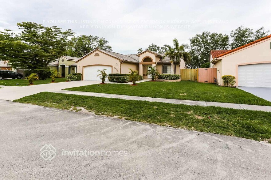 Building Photo - 16122 SW 79th Terrace