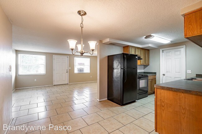 Building Photo - 3 br, 2 bath House - 7613 Christina Lane