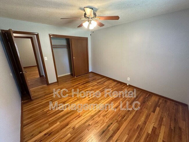 Building Photo - 1209 SW Westminister Rd