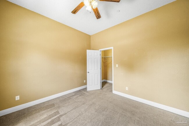 Building Photo - 7071 Lake Joanne Dr