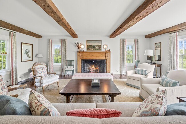 Building Photo - 74 Melville Rd