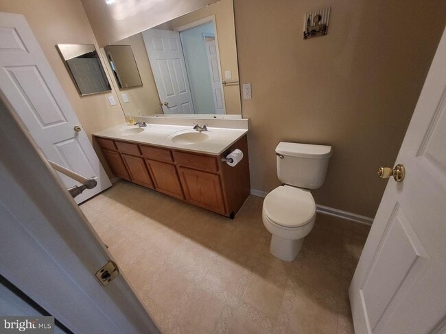 Building Photo - 1108 Coventry Way