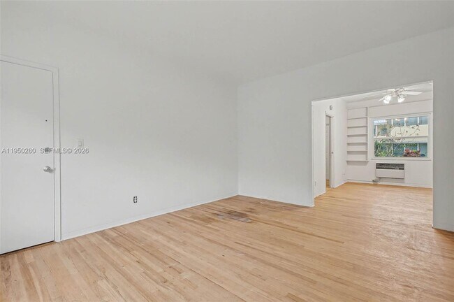 Building Photo - 9160 NE 8th Ave