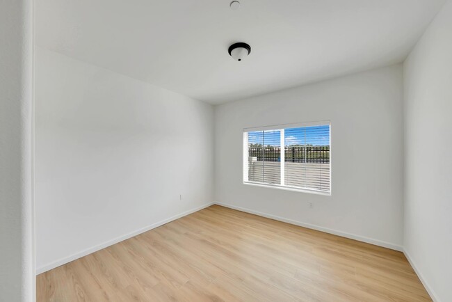 Building Photo - 2038 Millennium Way