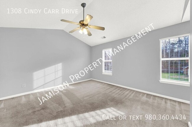 Building Photo - 1308 Cindy Carr Dr
