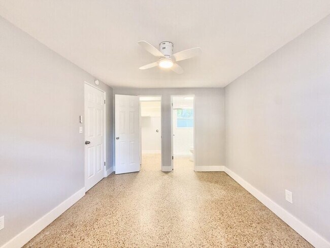 Building Photo - 115 Cleveland Ave SW