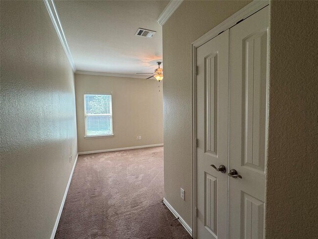 Building Photo - 10301 Crescendo Ln
