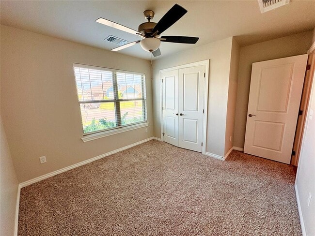 Building Photo - 5509 Malpaso Crk Dr