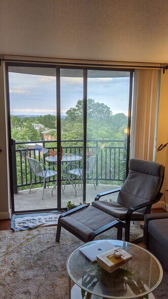 Building Photo - 3401 38th St NW