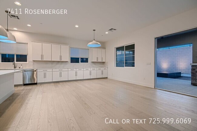 Building Photo - 7411 Rosenberger-
