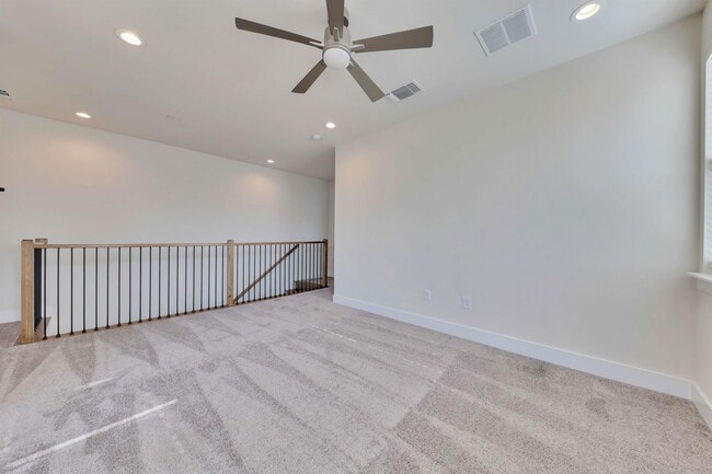 Building Photo - 4500 Freedom Dr