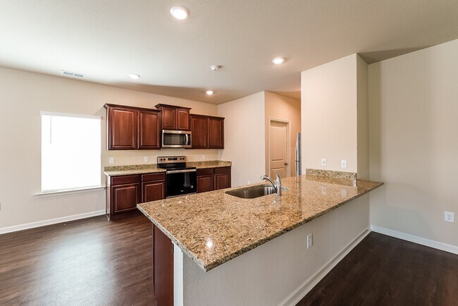 Building Photo - Home for rent in Springville!