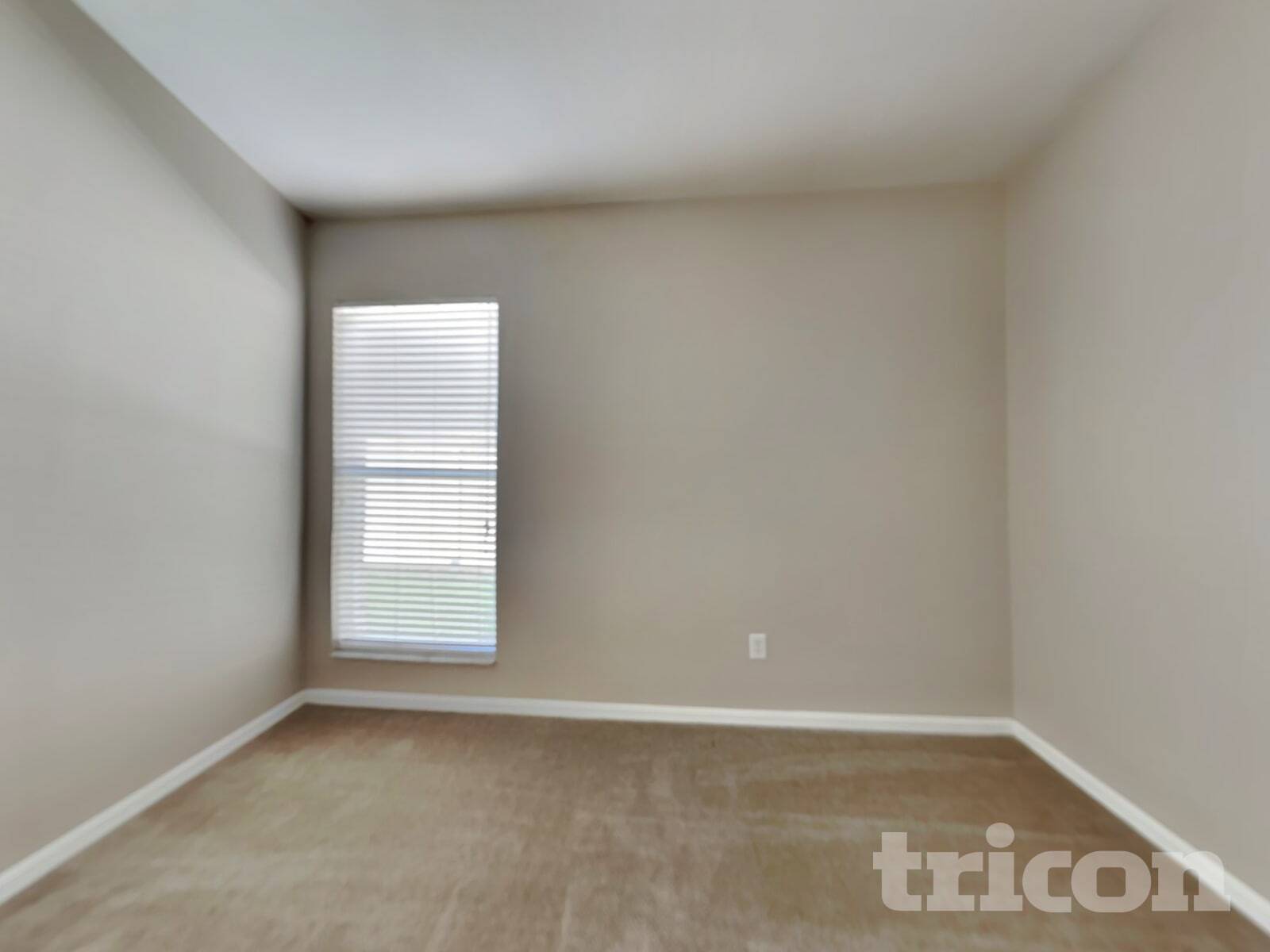 Building Photo - 1614 Sand Hollow Ln