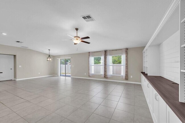 Building Photo - 1873 Colding Dr