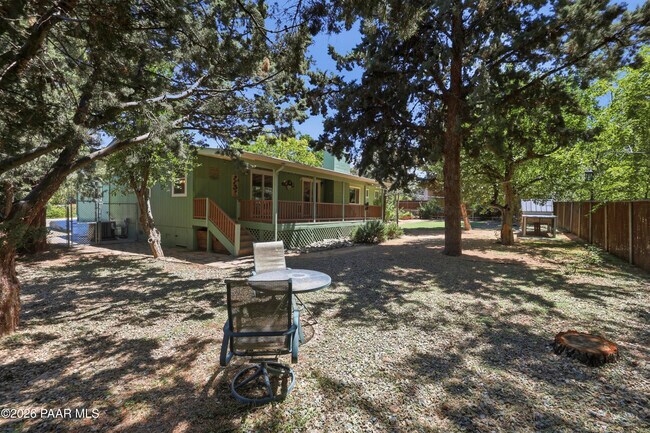 Building Photo - 1978 Catalpa Cir