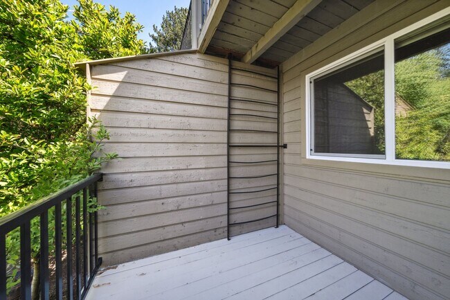 Building Photo - 4312 Botticelli St