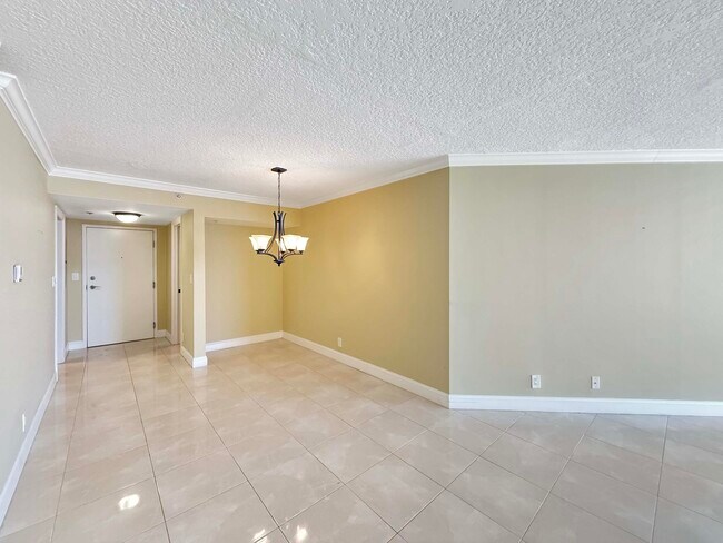 Building Photo - 3000 N Ocean Dr