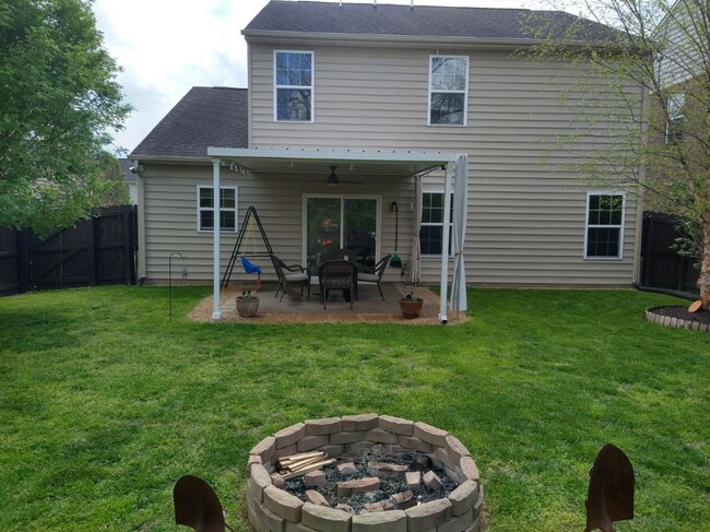 Building Photo - 309 Parmley Ln