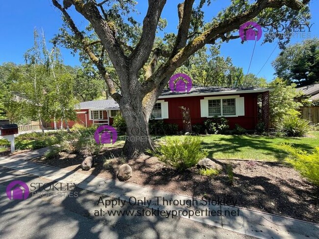Building Photo - 149 Alegra Ln
