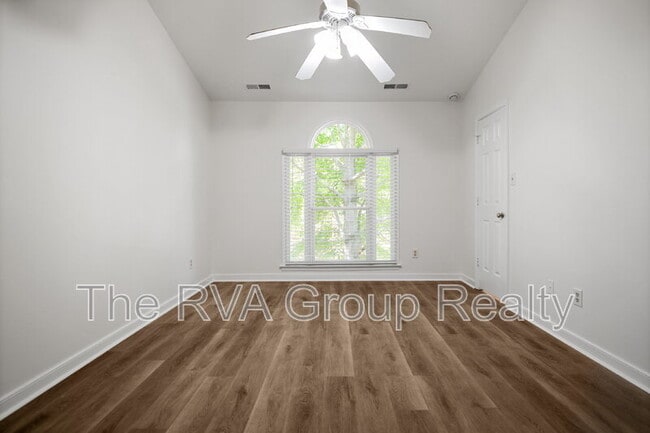 Building Photo - 2307 Krossridge Ct