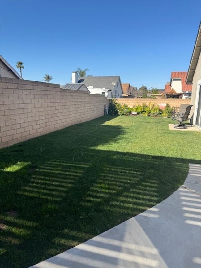 Building Photo - Charming 3bd/2bath Home in Santa Maria