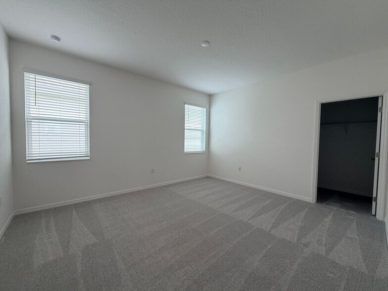 Building Photo - 2029 Anthem Dr