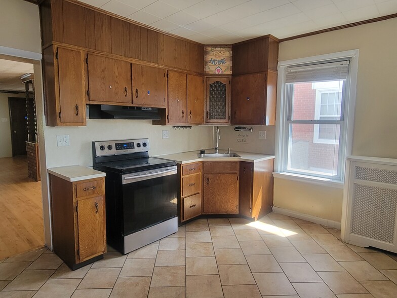 Building Photo - 2258 Northmont Blvd