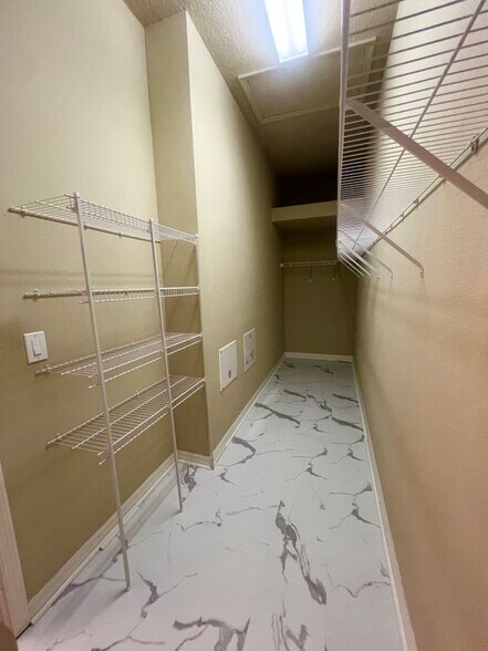 Building Photo - 31748 Blythewood Way