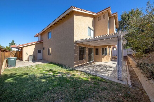 Building Photo - 45435 Piute St