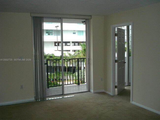 Building Photo - 7933 West Dr