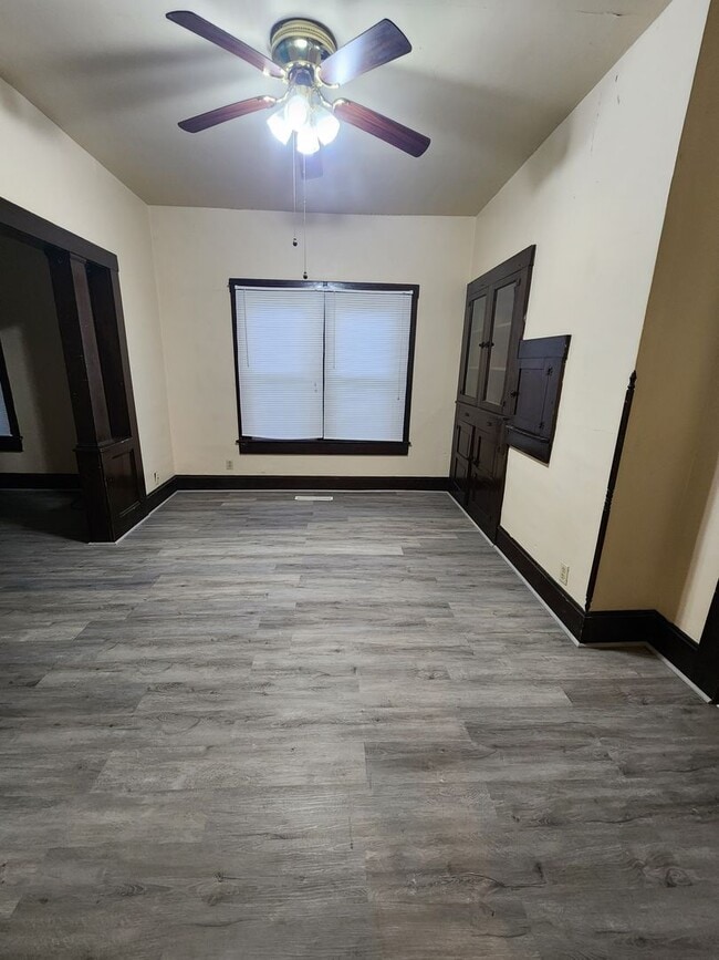 Building Photo - 1525 2nd St