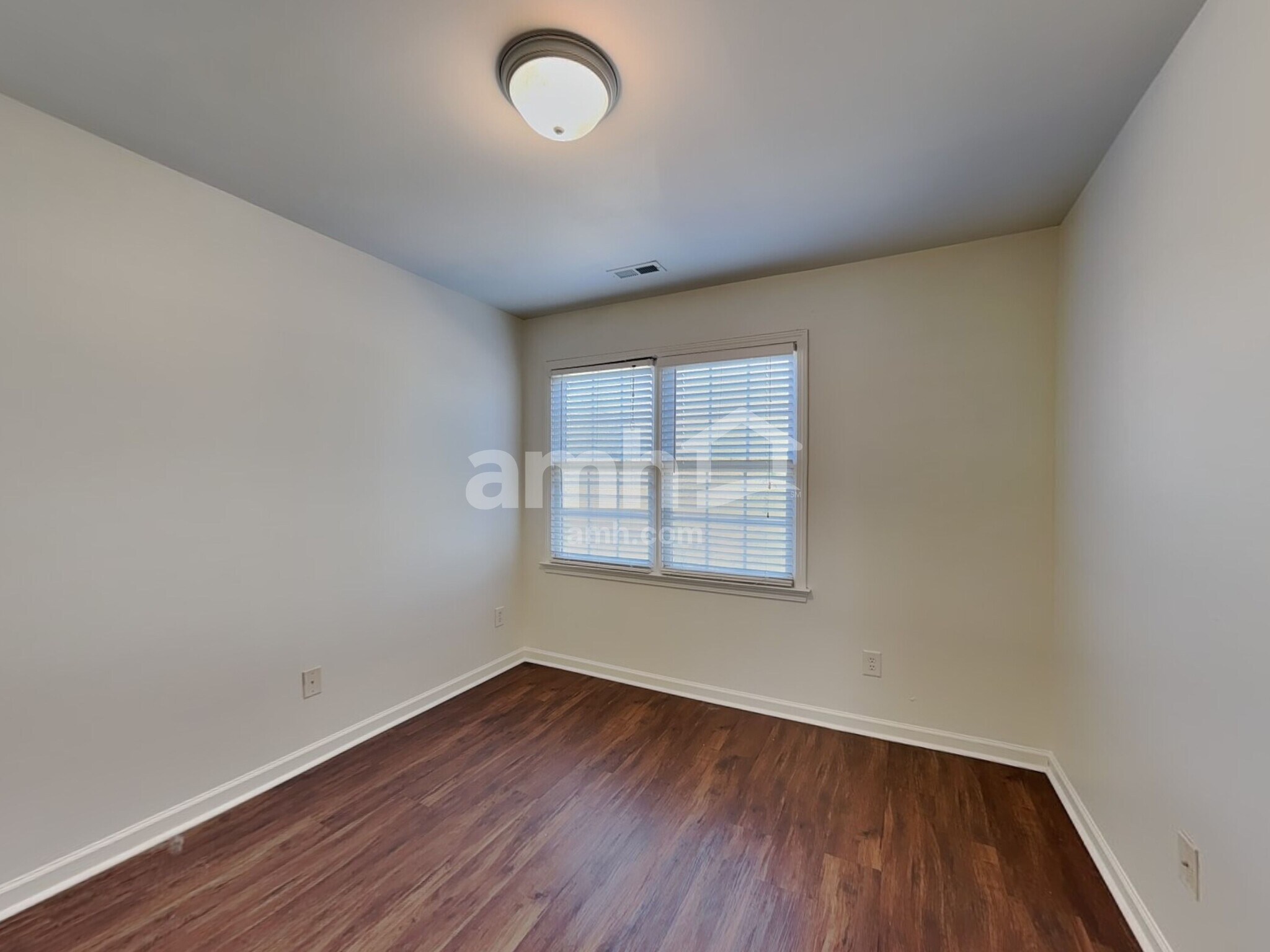 Building Photo - 905 Alba Rose Ln