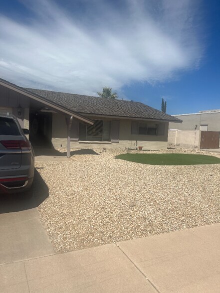 Building Photo - 8308 E Buena Terra Way
