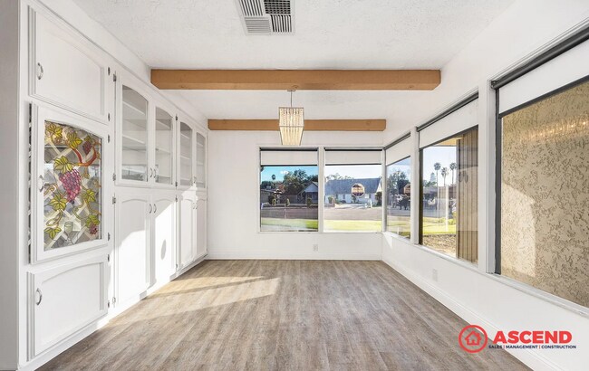 Building Photo - Beautiful 3 Bed, 2 Bath Home with Pool, Solar & Cozy Fireplace