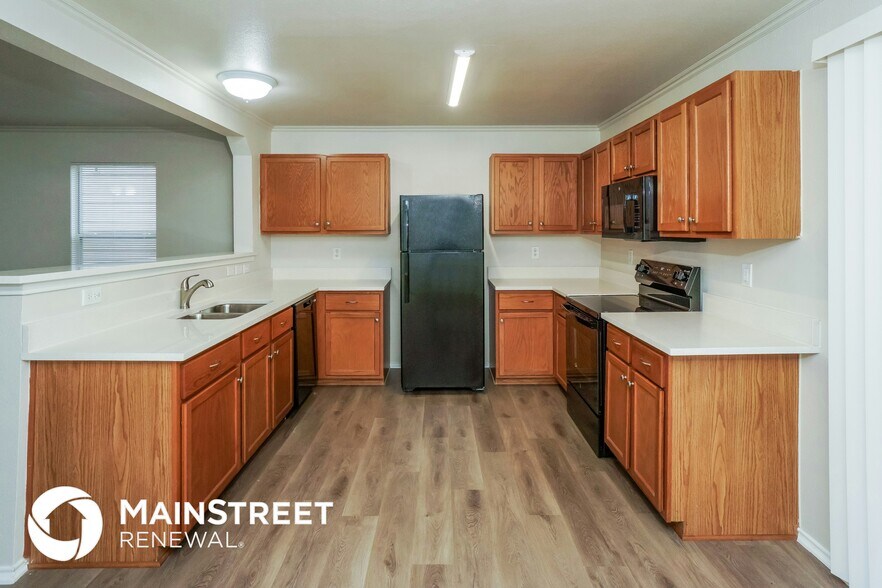 Building Photo - 318 Quince Flower