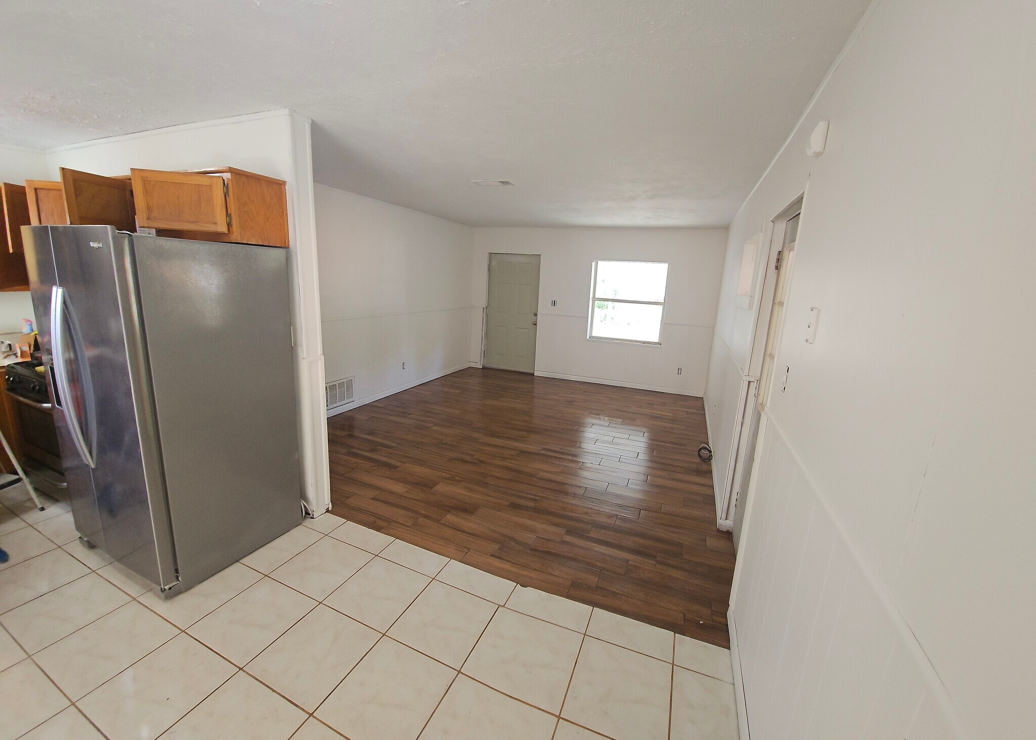 Building Photo - 221 Edison Drive