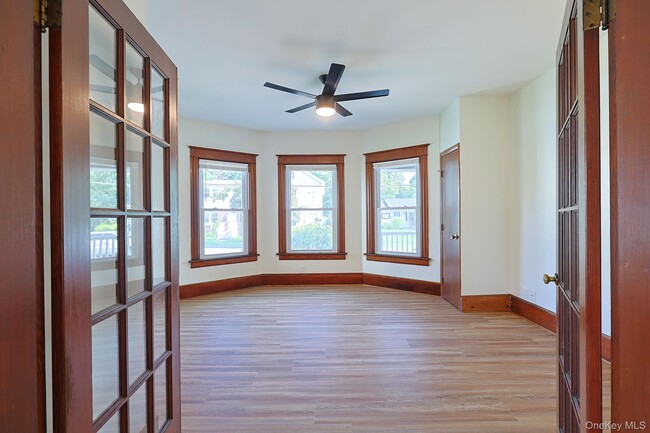 Building Photo - 34 Lagrange Ave