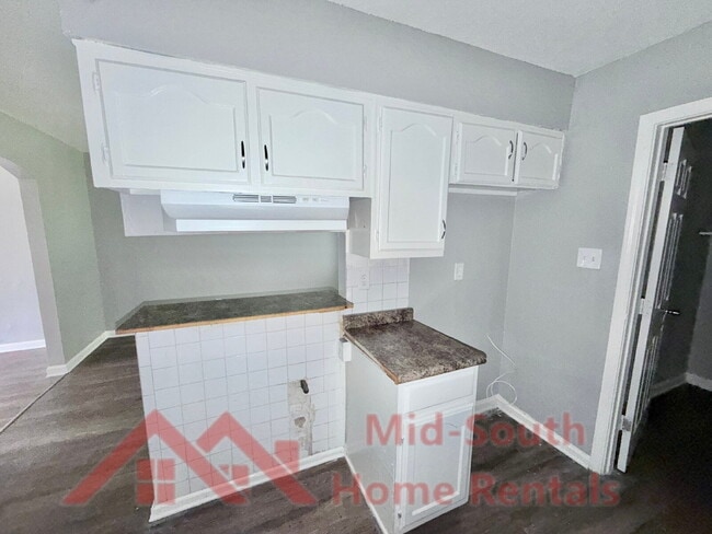 Building Photo - 1270 Chickamauga Ave