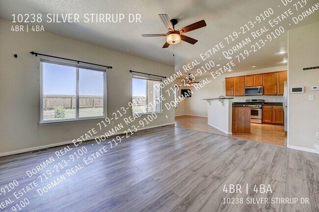 Building Photo - 10238 Silver Stirrup Dr