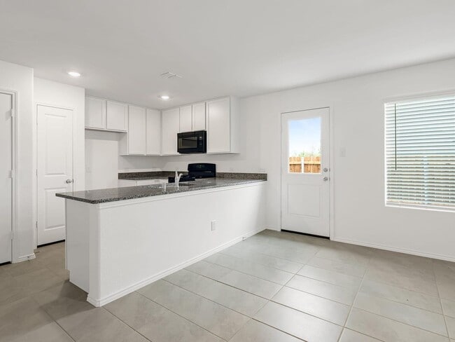 Building Photo - 7109 Gray Wolf Ln