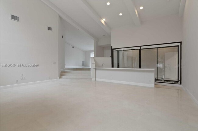 Building Photo - 8881 N Lake Dasha Dr