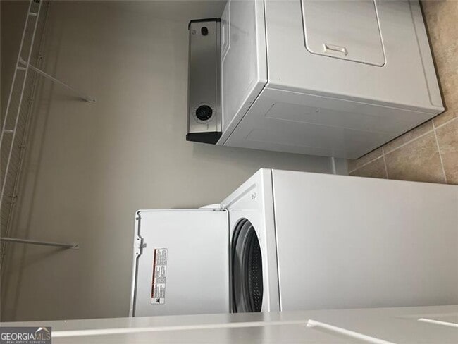 Building Photo - 3300 Windy Ridge Pkwy SE