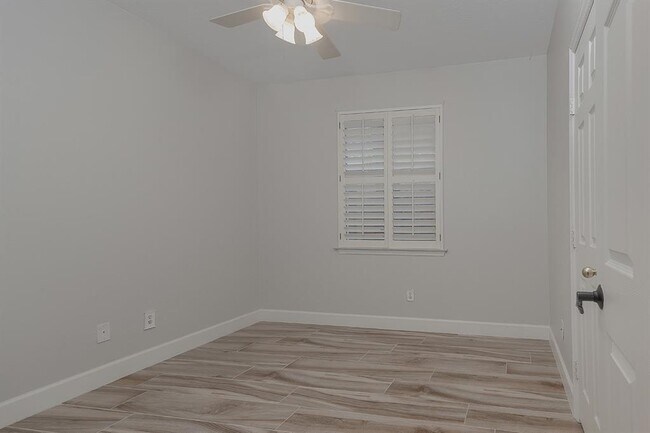 Building Photo - 203 S Brooksedge Cir