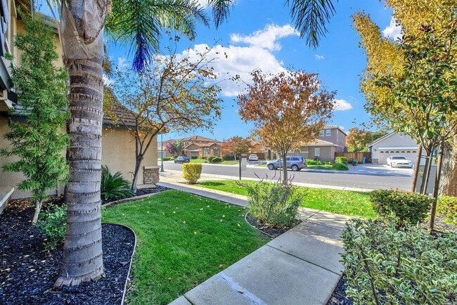 Building Photo - 107 Brighton Cir
