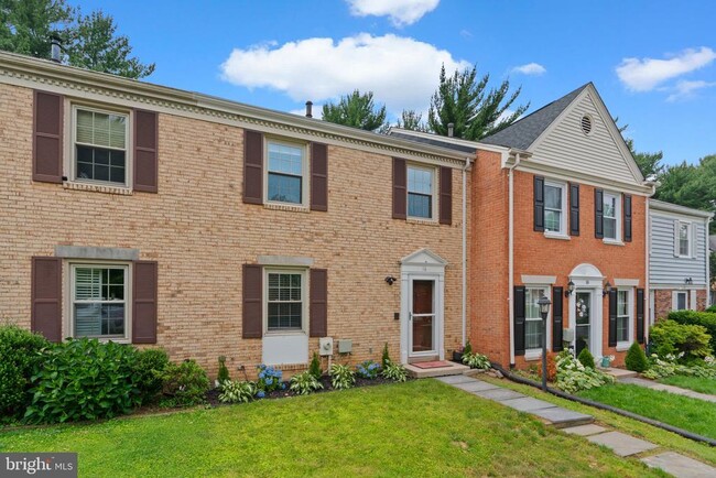 Building Photo - 16 Cornerwood Ct